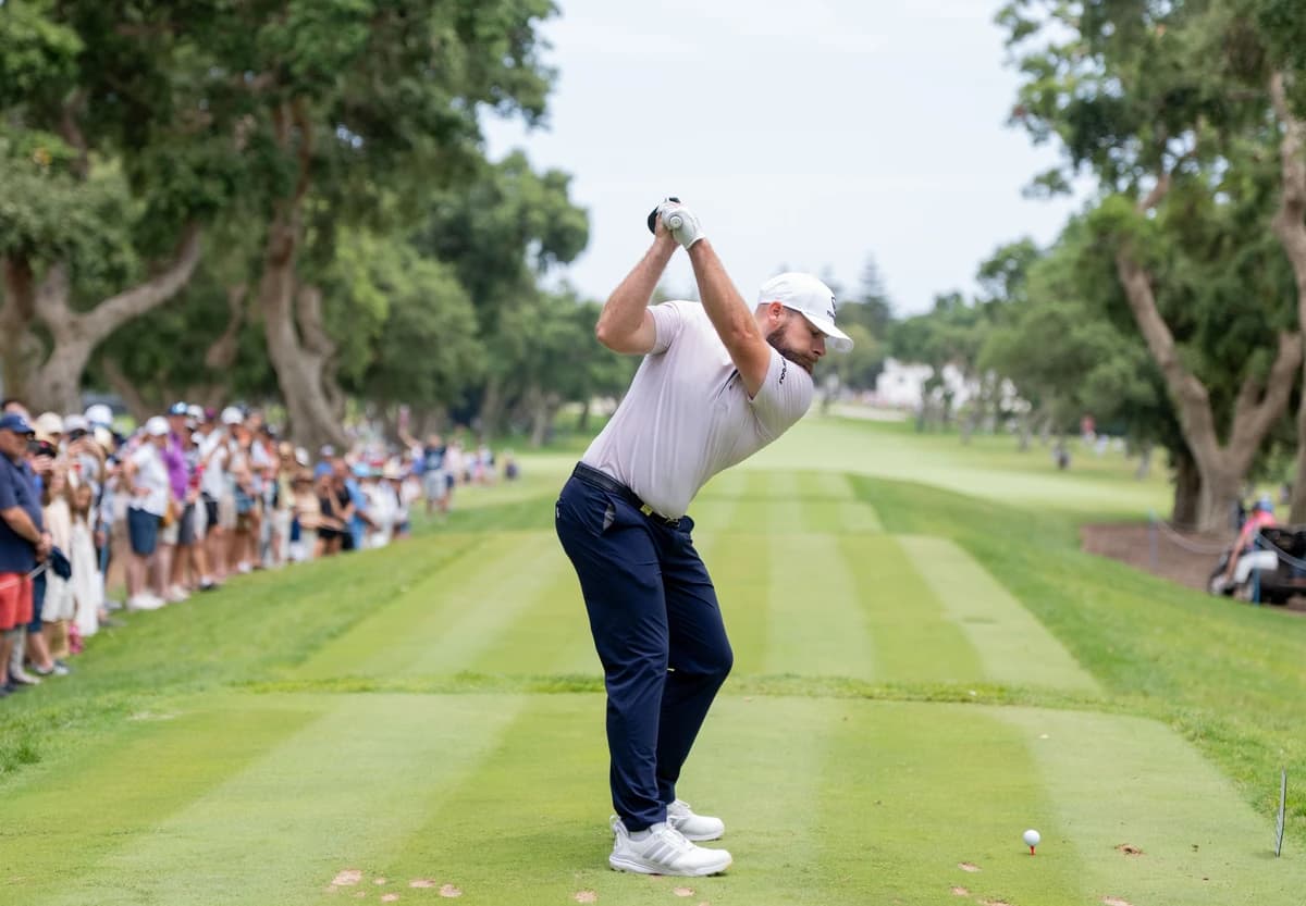 Rd. 3 recap: Hatton takes two-shot lead into Sunday at LIV Golf Andalucia; 4Aces GC tops team leader