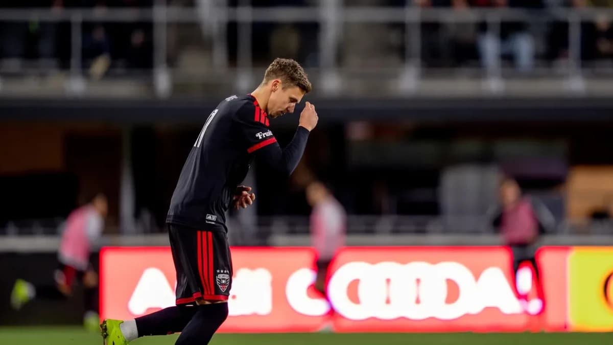 Reacția lui Louis Munteanu după ce a marcat primul gol în SUA. Vezi reuşita fotbalistului creat de G