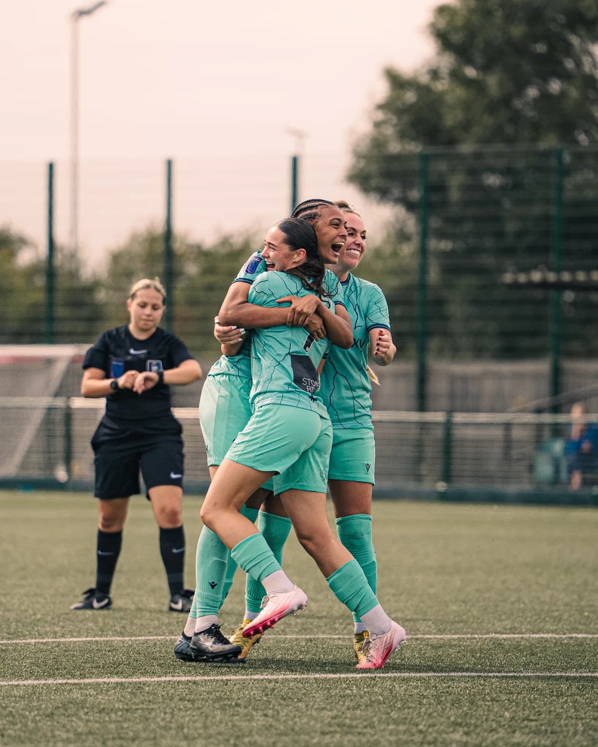 Real Bedford Women open the season with a 3-1 win over cheltenham town