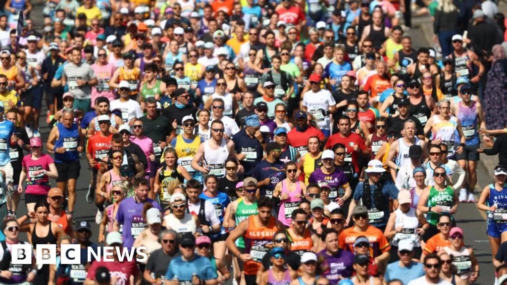 Record 1.3m apply for 2027 London Marathon ballot
