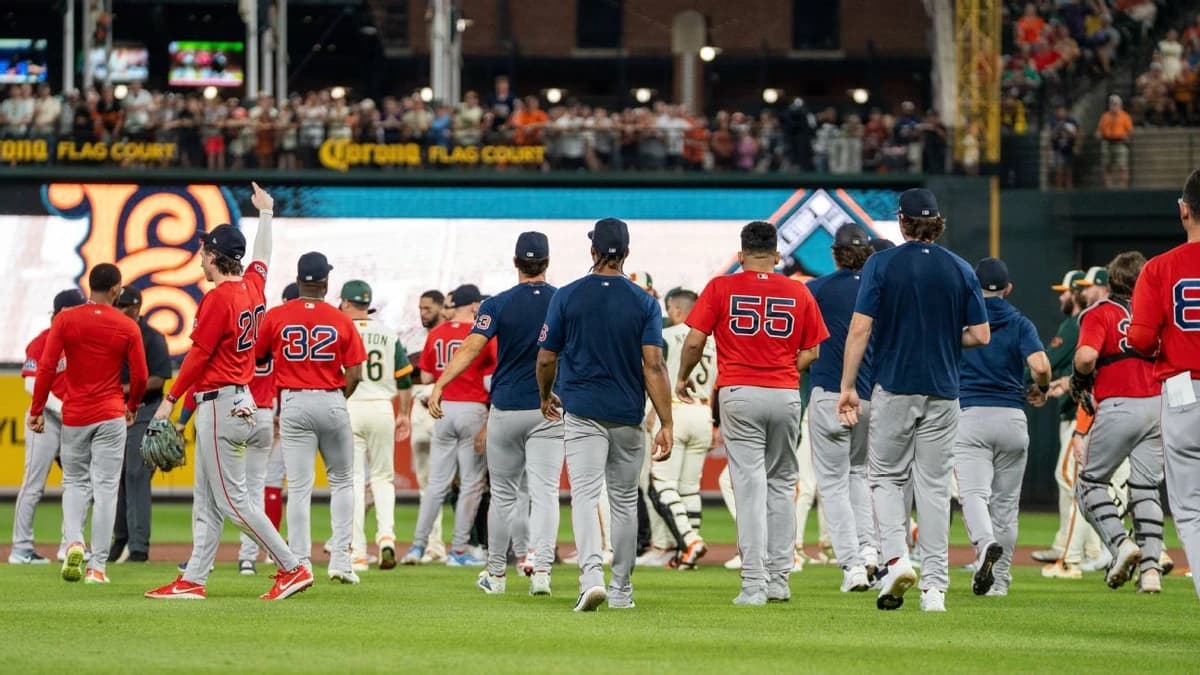 Red Sox, O's skirmish after Alexander's hard slide