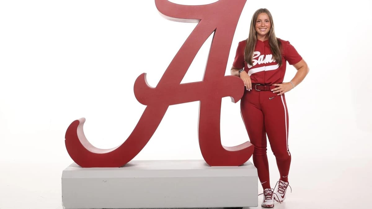 Redshirt Freshman Pitcher Kailey Plumlee joins Alabama Softball