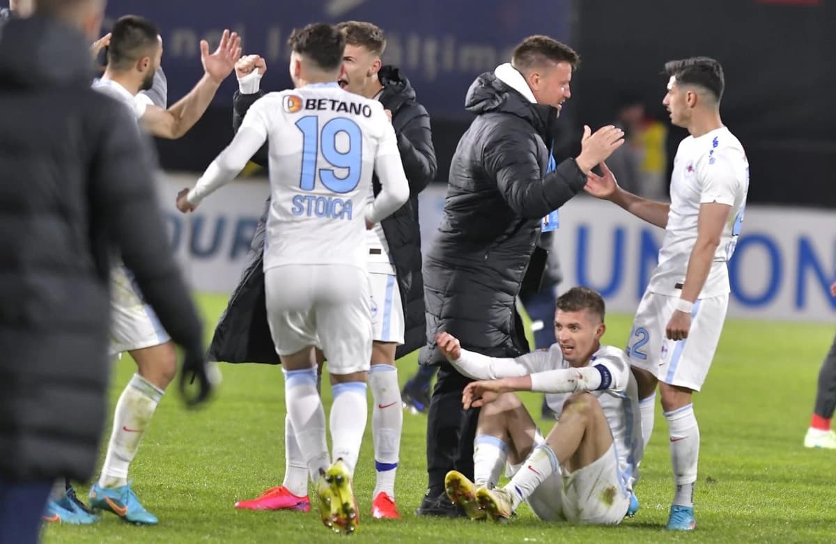 Refuzată de Alex Băluță, Poli Timișoara negociază cu un alt jucător trecut pe la FCSB