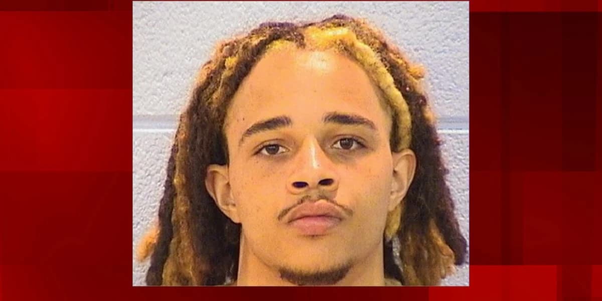 Repeat weapons offender from Normal gets 19-years on gun charges