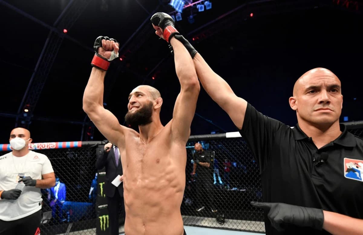 Report: Khamzat Chimaev seeks immediate Sean Strickland rematch after UFC 328 loss