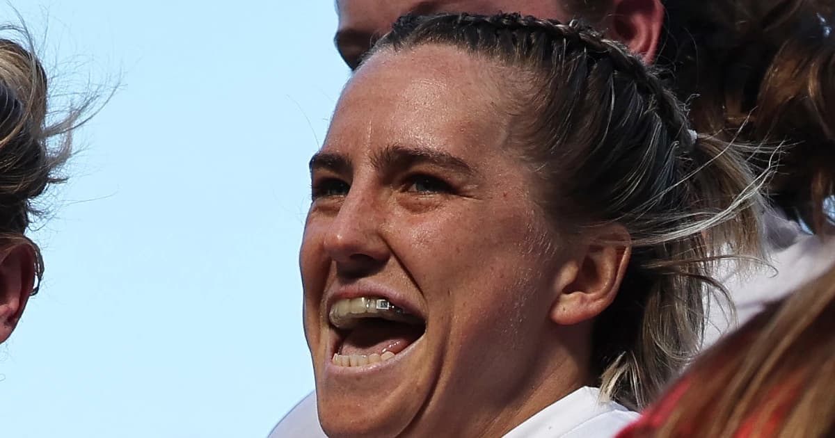 Report: Ten-try Red Roses subdue plucky Wales in Bristol