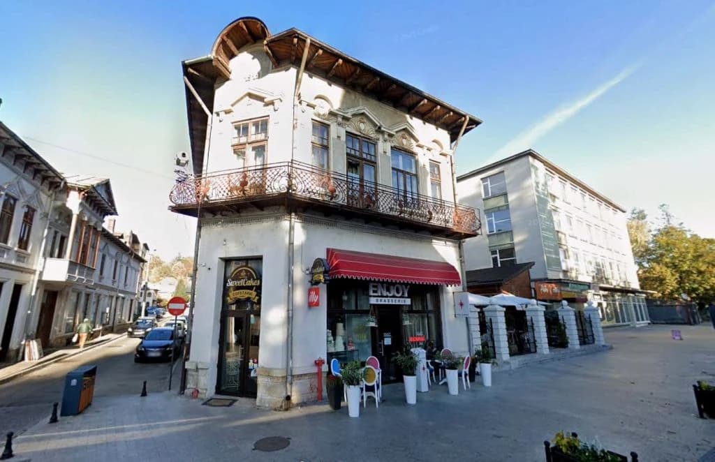Restaurantul „Piatra Craiului”, scos la vânzare cu 6 milioane de euro