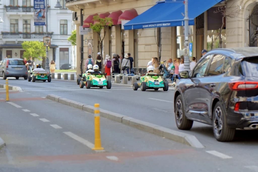 Restricții de circulație de vineri până duminică în București. Străzi Deschise, suspendat pentru...