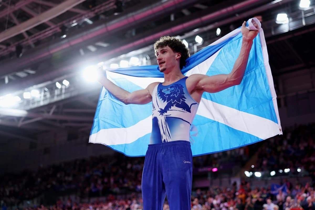 Reuben Ward holds his nerve to make Commonwealth Games history for Scotland on home soil
