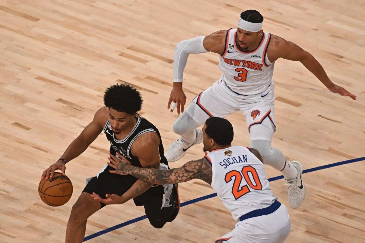 Revenire miraculoasă în finala NBA! New York Knicks a obținut o victorie incredibilă și e la un pas