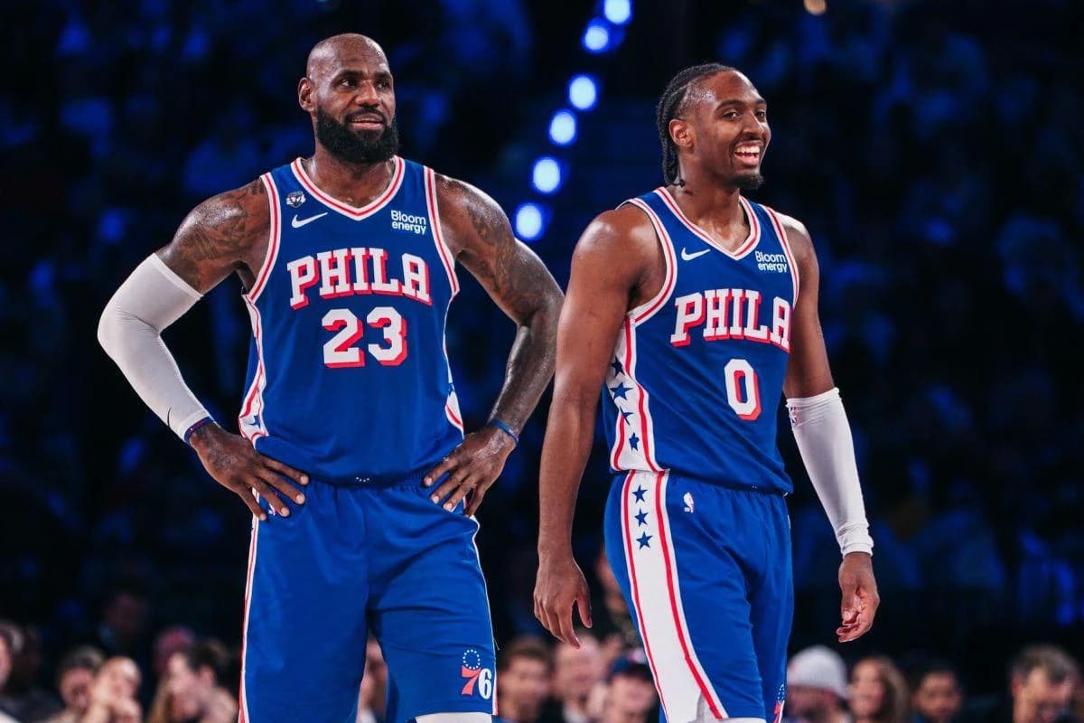 Revenire uluitoare în NBA, de la -29! Noua echipă a lui LeBron James a fost huiduită, dar apoi a făc