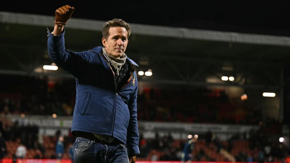 Reynolds 'completely gutted' after Wrexham finish
