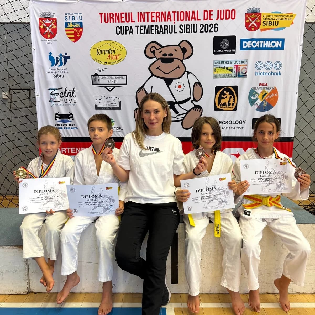 Rezultate foarte bune pentru judoka noştri la „Cupa Temerarul” – Sibiu!