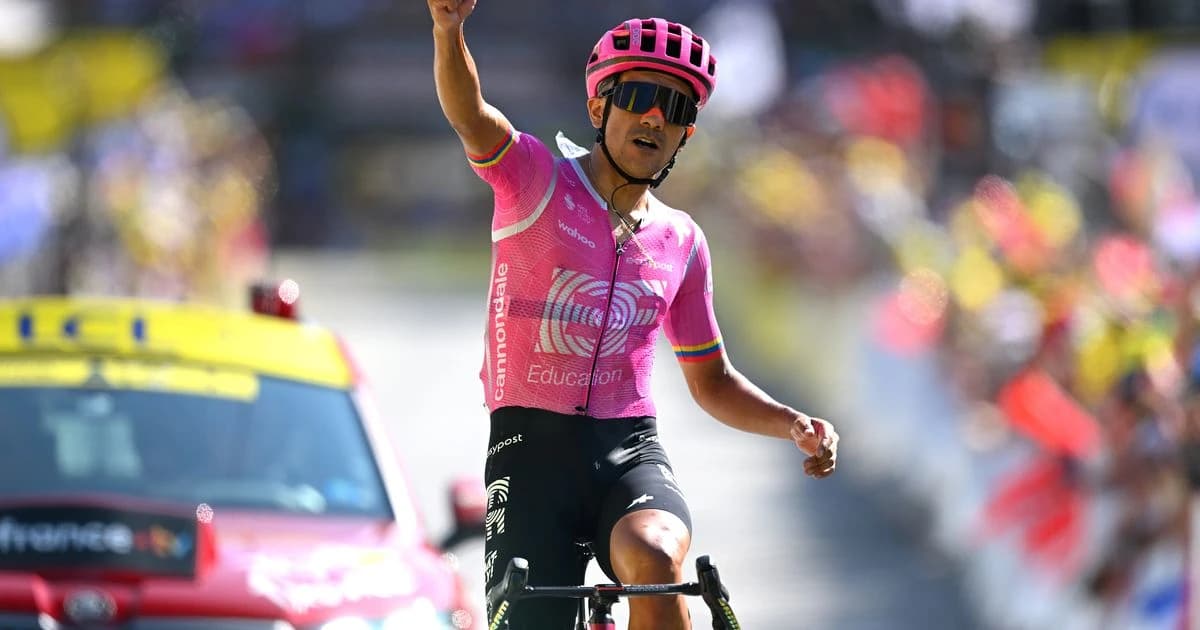 Richard Carapaz wins Stage 18 of the Tour de France