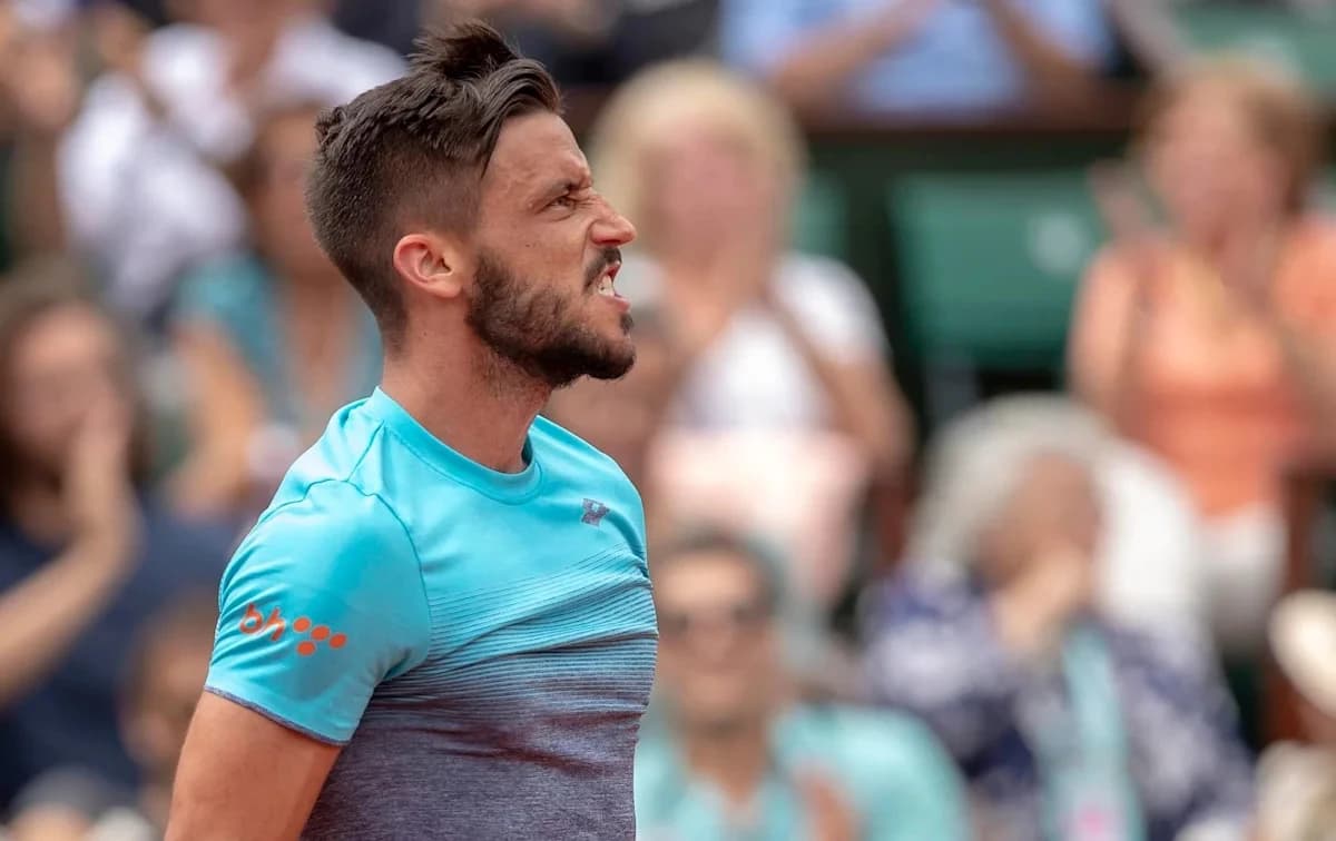 ‘RIDICULOUS’ – Tennis World Erupts Over ‘Blatant’ Line-Call Error As Damir Džumhur Confronts Umag Um