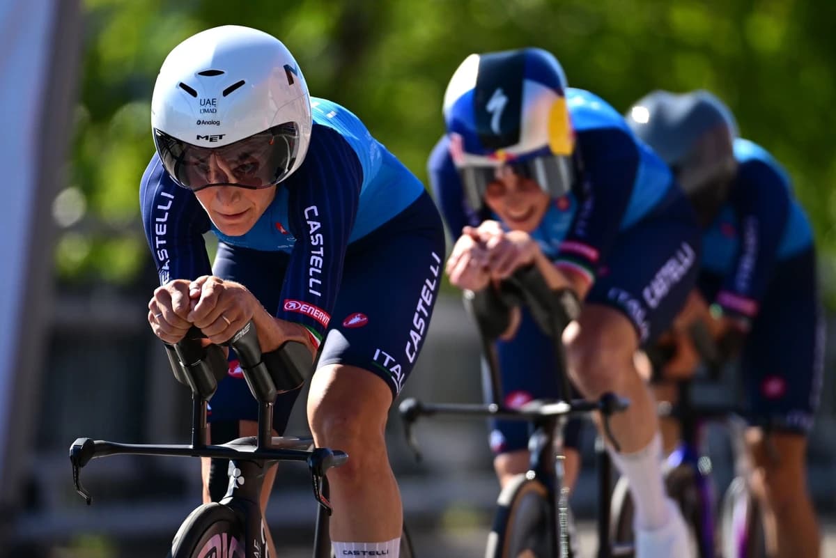 Road World Championships: Italy power to mixed relay TTT victory with huge rides from Ganna, Longo B