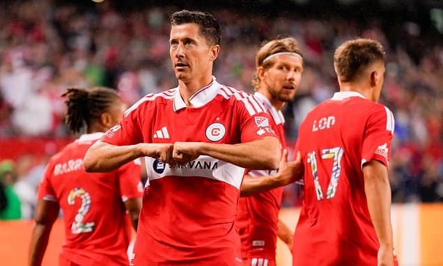 Robert Lewandowski makes perfect start to MLS life with Chicago Fire as city lands the star attracti