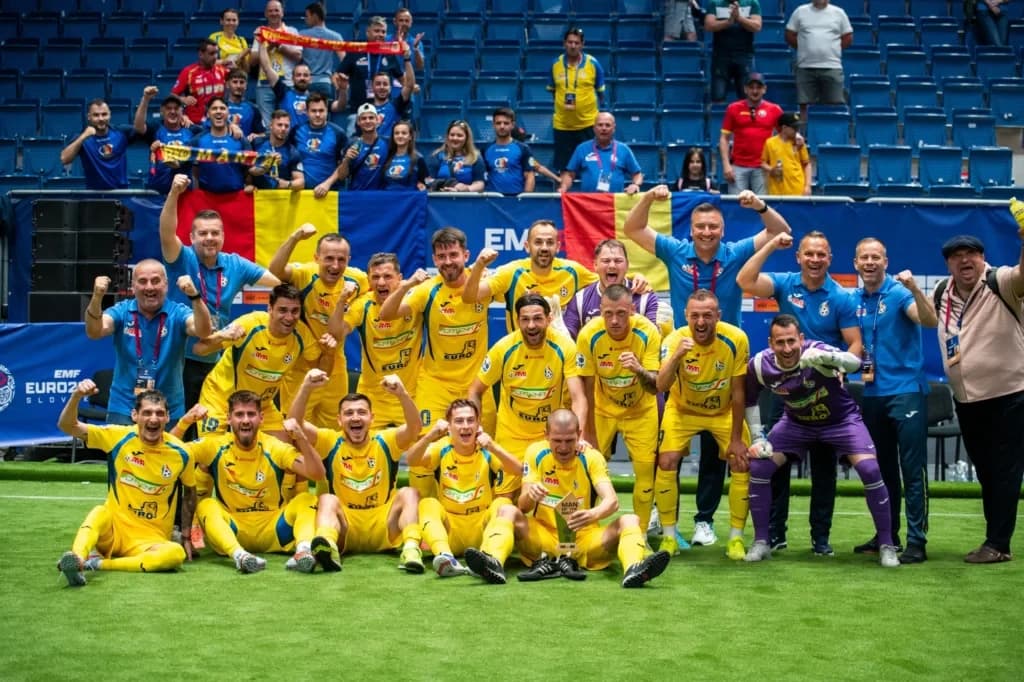 România s-a calificat în sferturile de finală ale Campionatului European de minifotbal