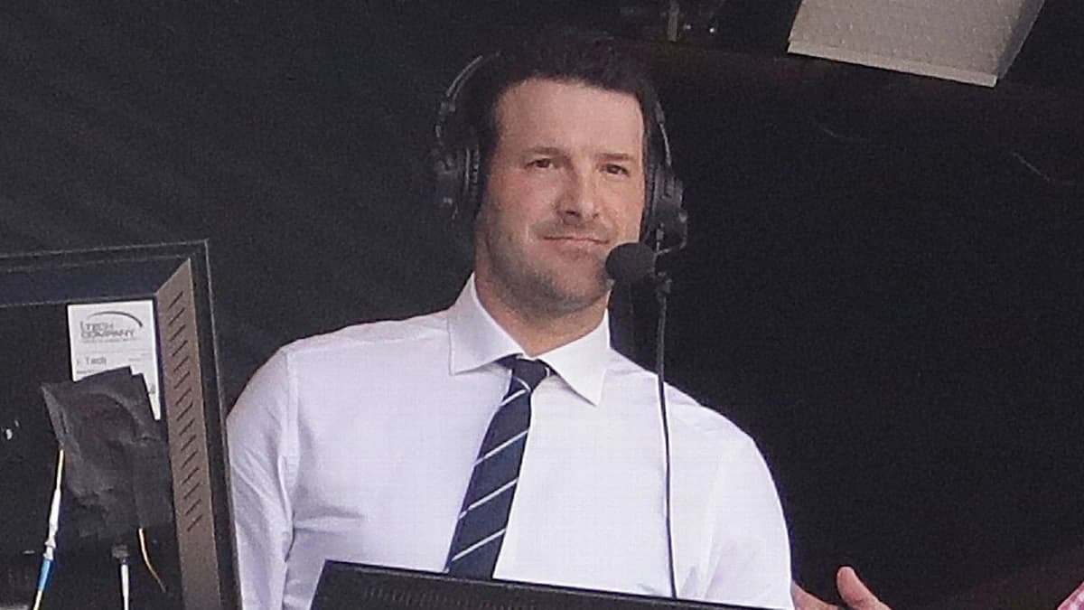 Romo placed on leave by CBS after OWI arrest