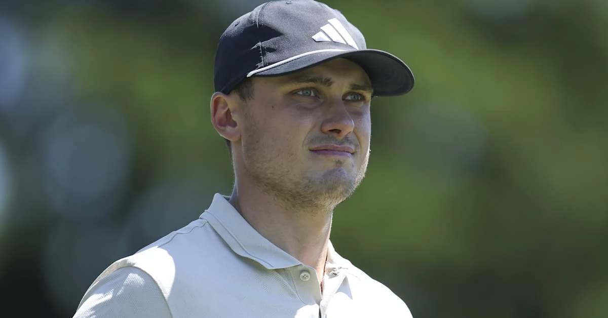 Round 3 updates: Rory McIlroy races into lead on wild Moving Day at PGA Championship
