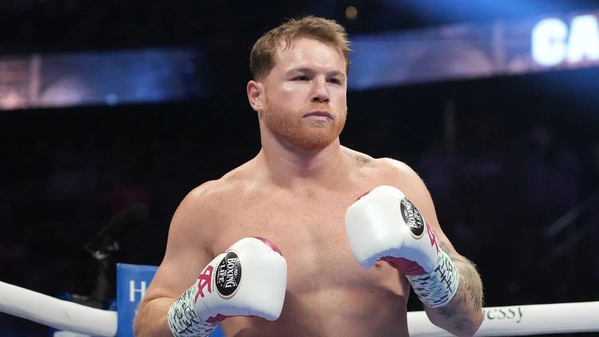 Roy Jones Jr Names Boxing's 'New Canelo'