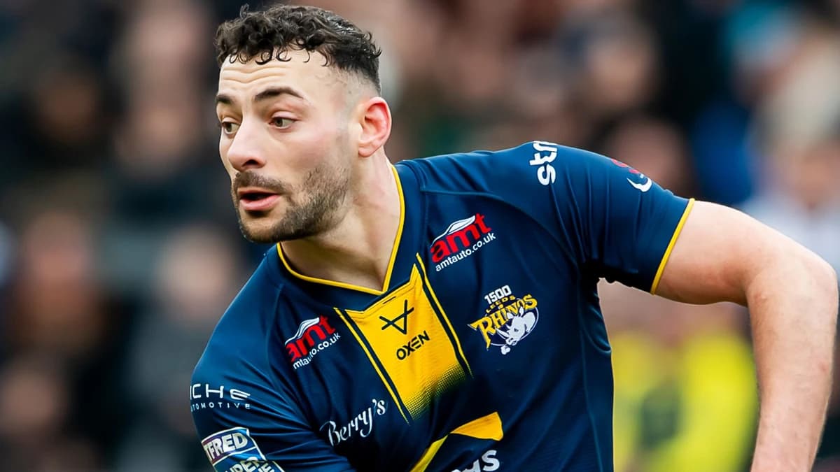 Rugby League World Cup: Leeds Rhinos' star man Jake Connor left out of England 23-player squad