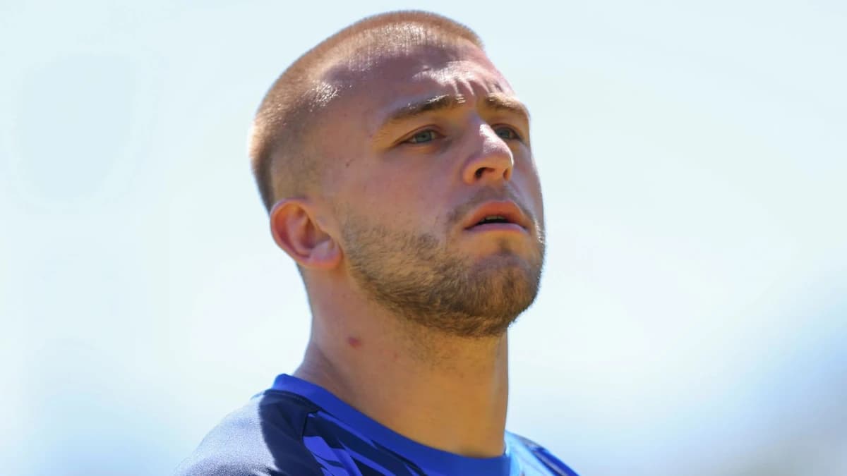 Rugby League World Cup: Mikey Lewis absent again as England unchanged for clash vs France despite op