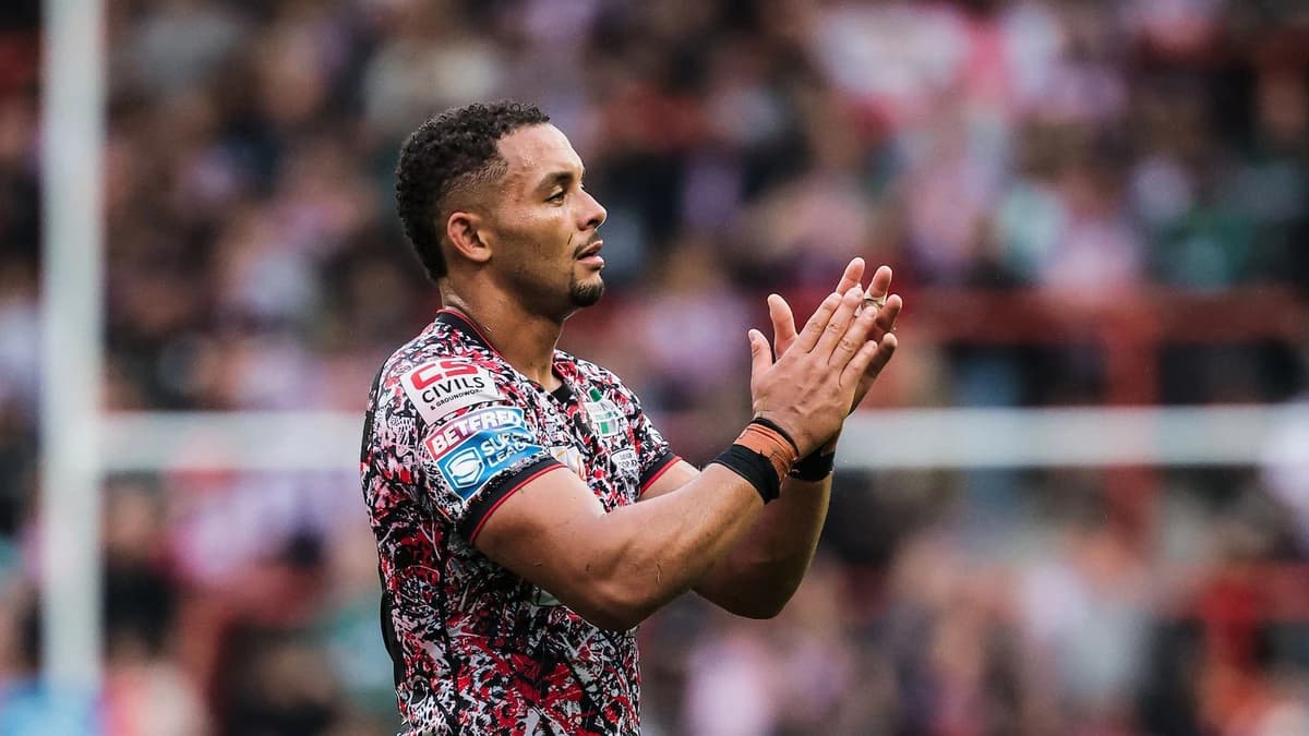 Rugby League World Cup: Umyla Hanley and Hugo Savala added to England performance squad by Brian McD