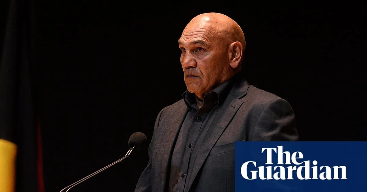 ‘Sad day in Australian sport’: tributes flow for trailblazing boxing great Tony Mundine
