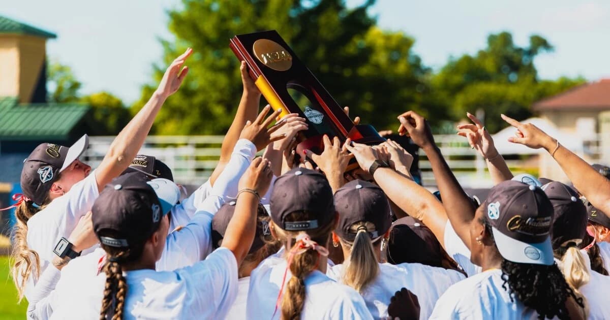 Saint Leo softball team rolls to NCAA Division II World Series championship
