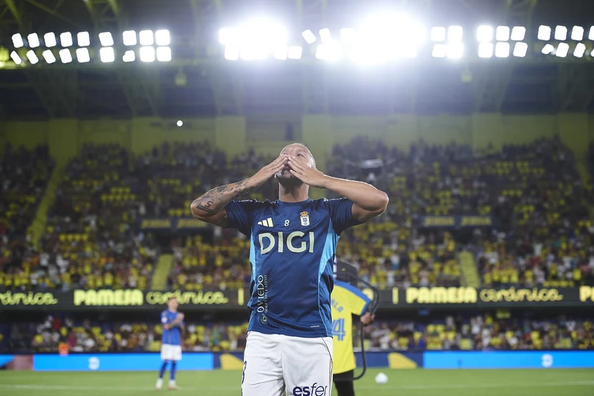 Santi Cazorla s-a retras din fotbal! A jucat până la 41 de ani, deși a fost aproape să rămână fără u