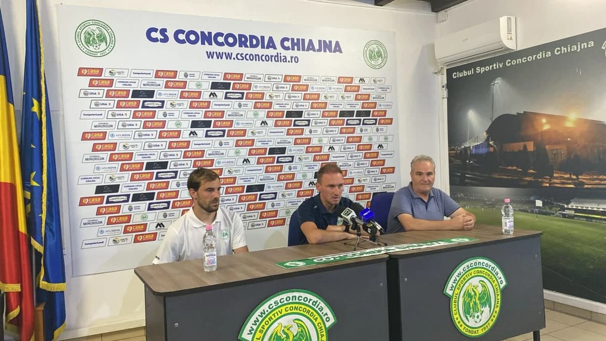 Scarlatache, poreclit Puyol de România, debutează ca „principal” la 39 de ani! Amintiri din perioada
