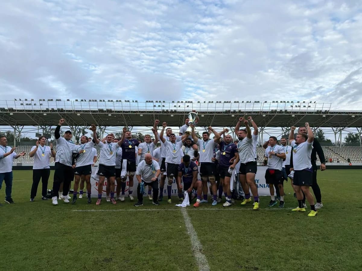 SCM Timișoara, noua campioană de rugby a României, și-a prezentat trofeul în fața fanilor: „E legat