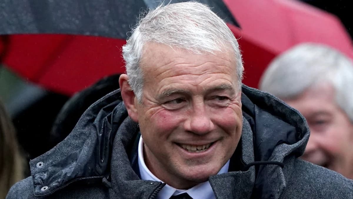 Scott Hastings: Scottish rugby great and former British and Irish Lions centre dies aged 61