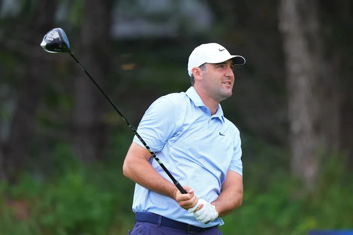 Scottie Scheffler, Rory McIlroy make a pit stop at Shinnecock Hills ahead of the U.S. Open