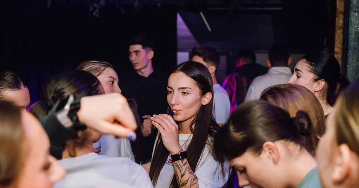 „Se vrea capul lui Mazilu!” Ce spune directorul din FRH surprins cu jucătoare într-un club de noapte