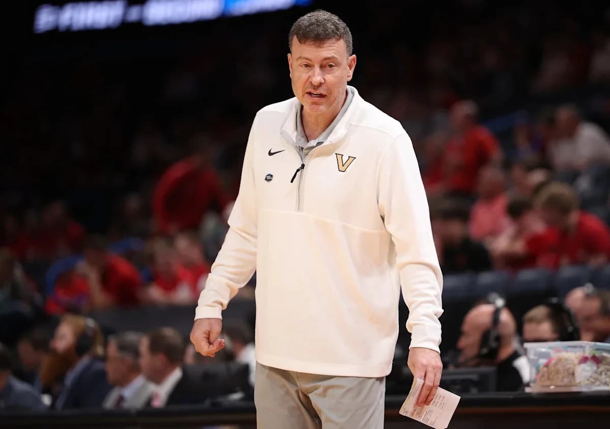 SEC-ACC outdoor exhibition hoops contest heading to Charleston