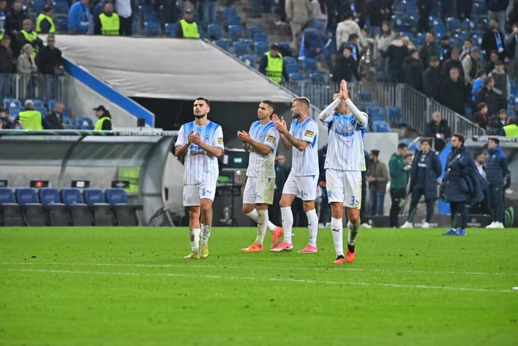 Sepsi – Universitatea Craiova încheie etapa 13 din Superliga. Campioana poate ajunge la un punct de