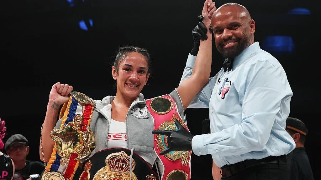 Serrano equals knockout record with Hanson victory