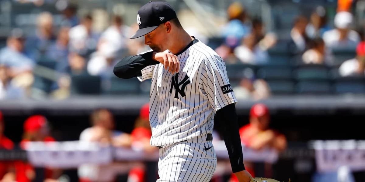 Shaky Yanks defense saddles Warren with 1st loss since early May