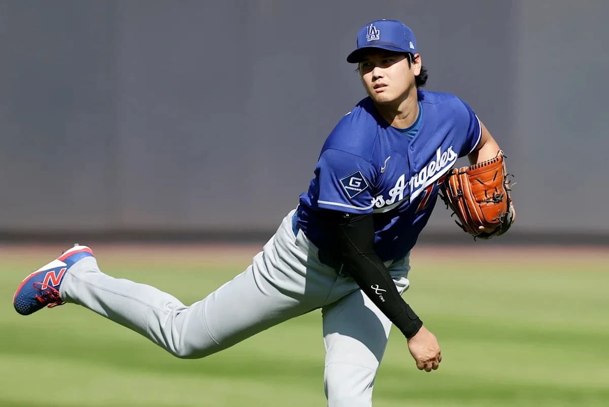 Shohei Ohtani resumes throwing after 2-week shutdown, hopes to progress enough to pitch before regul