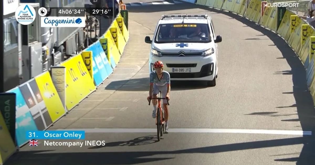 Significant damage for Netcompany and INEOS riders in the Tour d'Auvergne