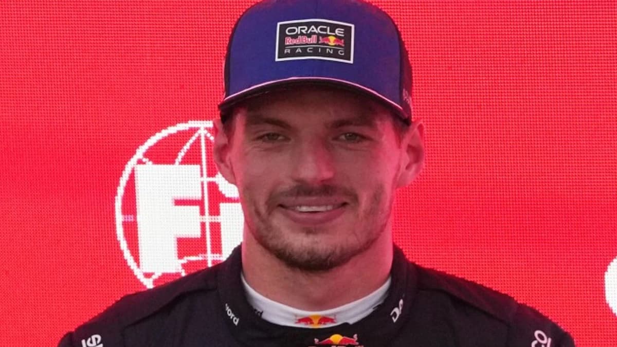 Singapore GP Sprint: Max Verstappen beats Lewis Hamilton after George Russell crashes out from lead