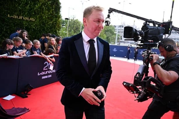 Sir Chris Hoy's stage four cancer latest and new life expectancy hope after amputation scare