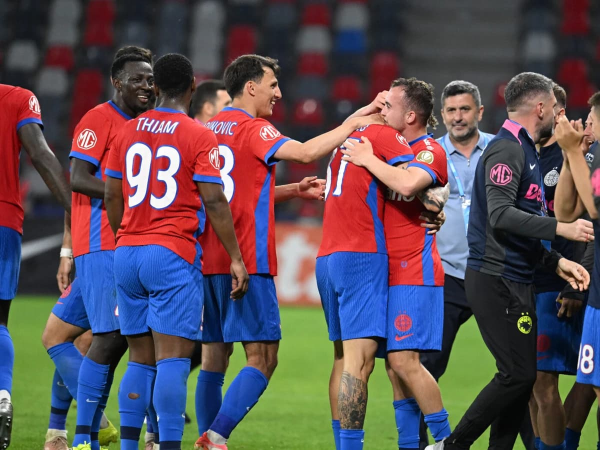 Situație inedită în fotbalul românesc! Fratele geamăn al jucătorului de la FCSB a semnat cu o echipă