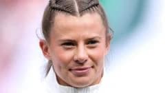 Smaller balls for women's rugby 'worst decision ever'