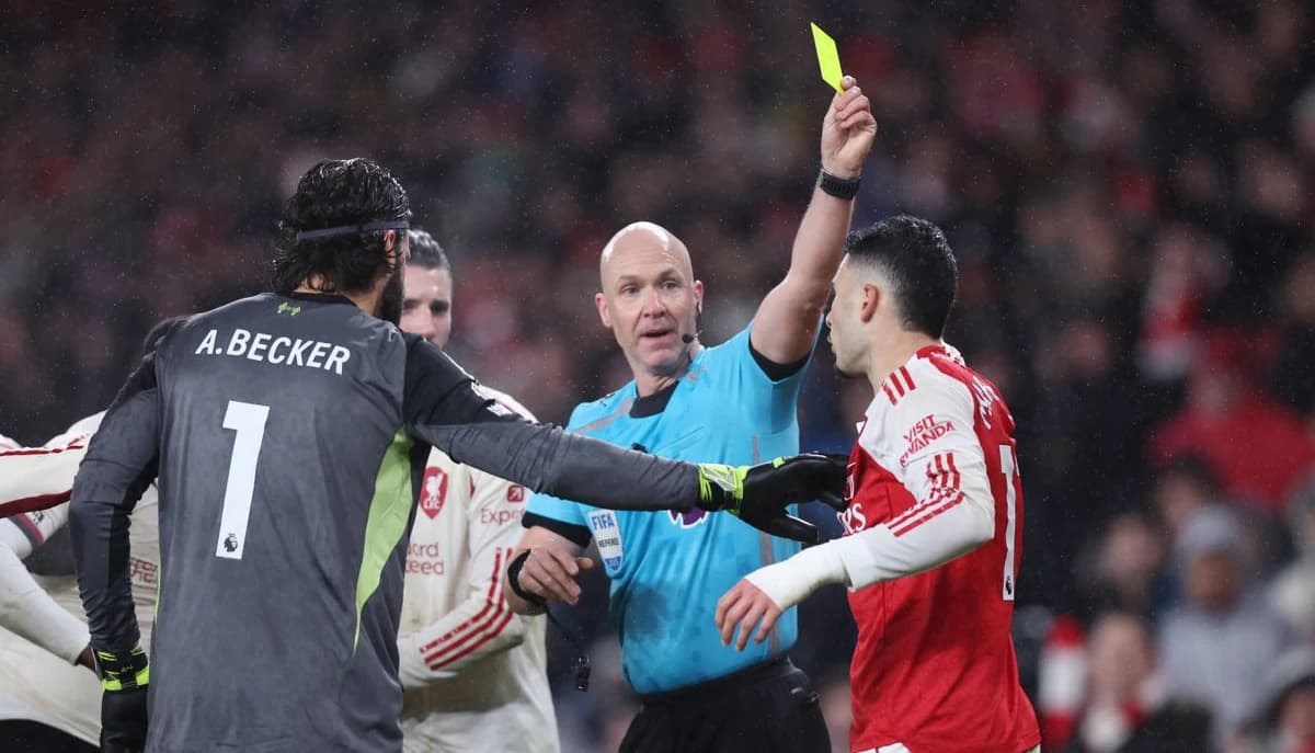 Șoc în Premier League! Unul dintre cele mai cunoscute personaje din Anglia se retrage