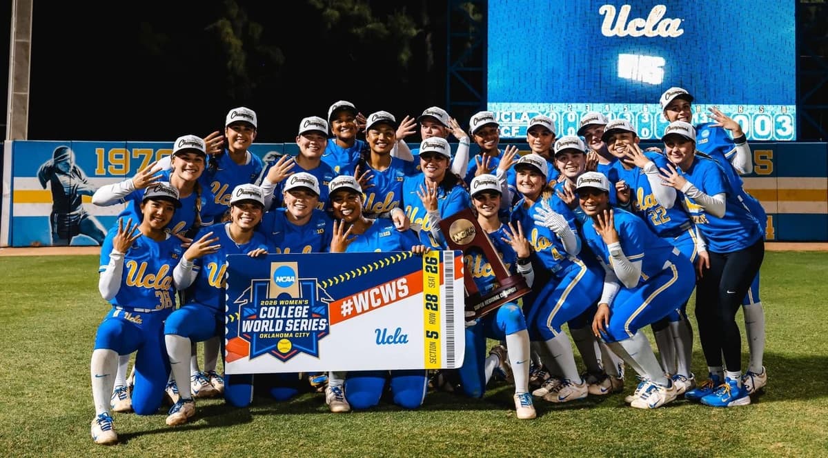 Softball Wins 14-4, Advances Back to Women's College World Series