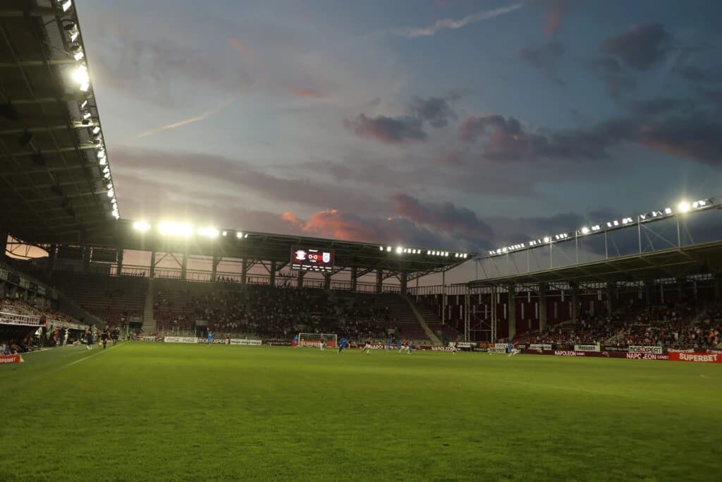 „Sold out” în Giulești la amicalul de gală Rapid – Genoa. Meciul se joacă cu tribunele pline