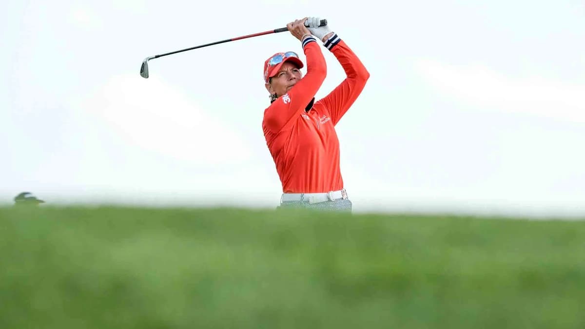 Sorenstam Takes Early Lead at U.S. Senior Women’s Open